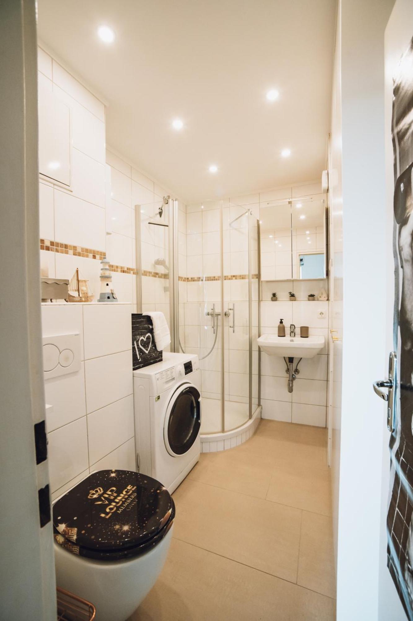 Apartment Am Neuen Teich -Balkon- 4 Personen -Waschmaschine Вольфсбург Экстерьер фото