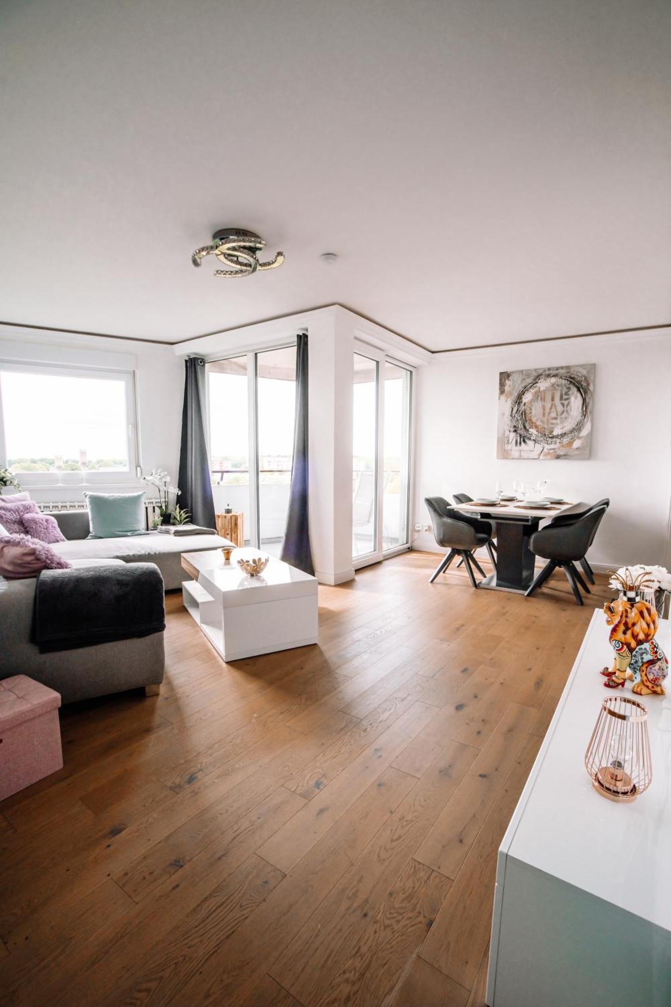 Apartment Am Neuen Teich -Balkon- 4 Personen -Waschmaschine Вольфсбург Экстерьер фото
